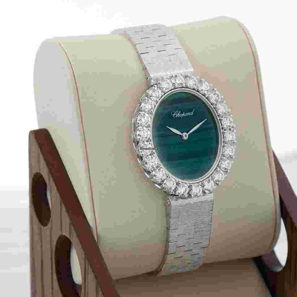 Chopard
L'Heure Du Diamant Round 10A384-1111