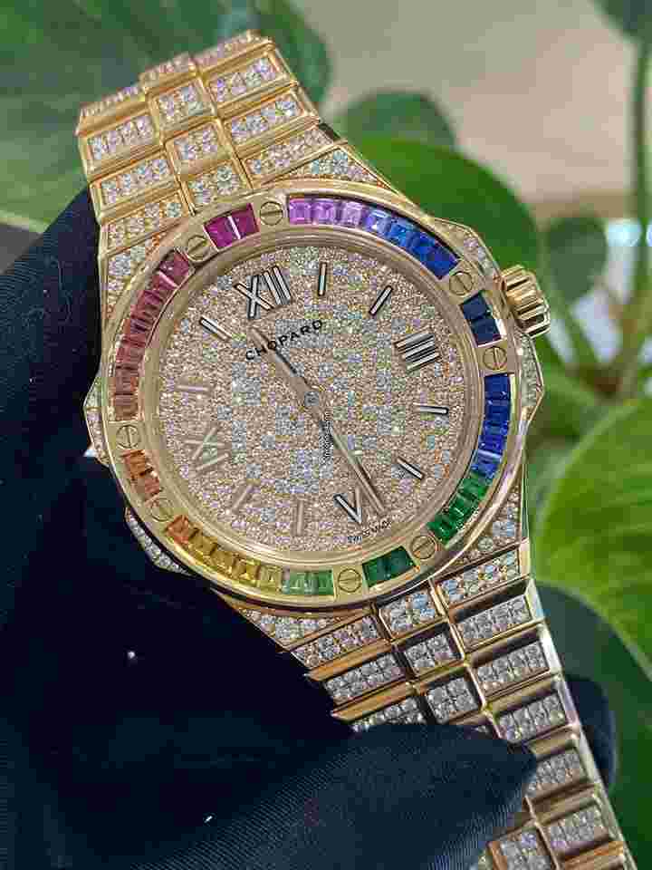Chopard Alpine Eagle
Frozen 41 Rose Gold - Rainbow