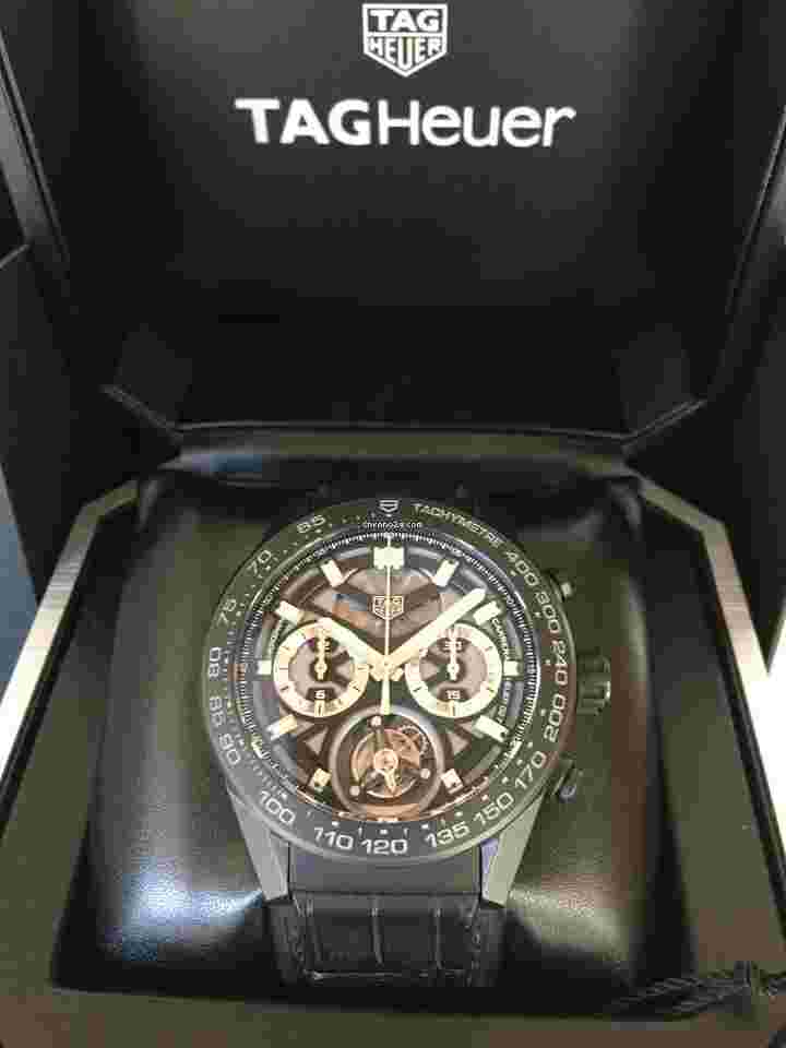 TAG Heuer Carrera
CAR5A90.FC6415