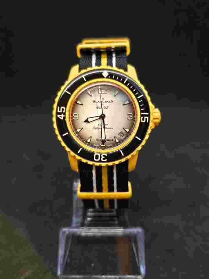 Swatch Scuba Fifty Fathoms
NEW Blancpain X Swatch Scuba Fifty Fathoms Pacific Ocean Yellow SO35P100