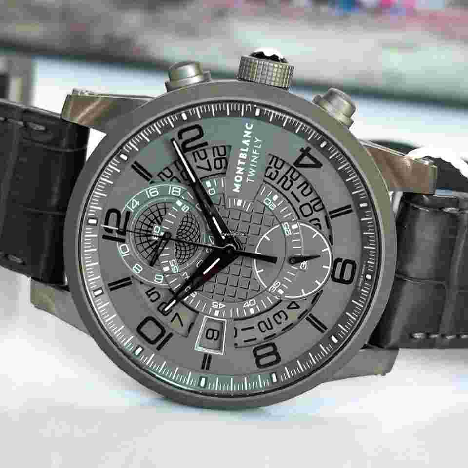 Montblanc Timewalker
TwinFly Chronograph GreyTech 43mm Titanium Case Grey Dial 107338 Box & Papers