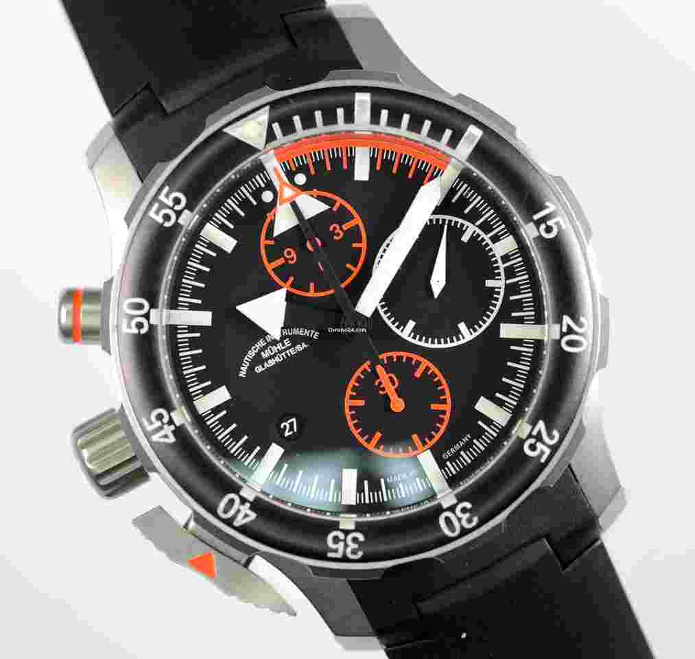 Mühle Glashütte S.A.R. Flieger-Chronograph
M1-41-33-KB Edelstahl 44mm Herren B+P