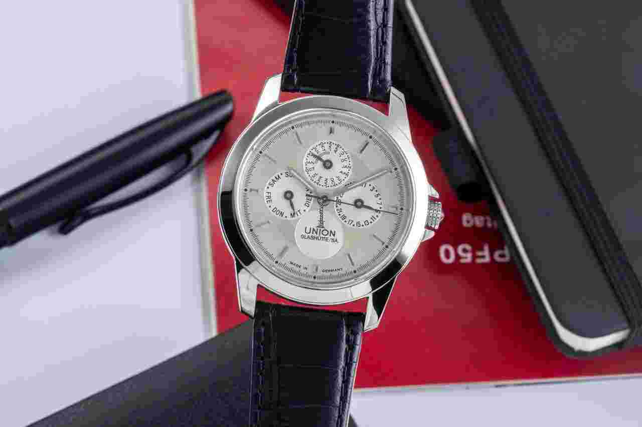 Union Glashütte
Tradition Vollkalender Stahl Automatik Herrenuhr 26-50-03-04-10