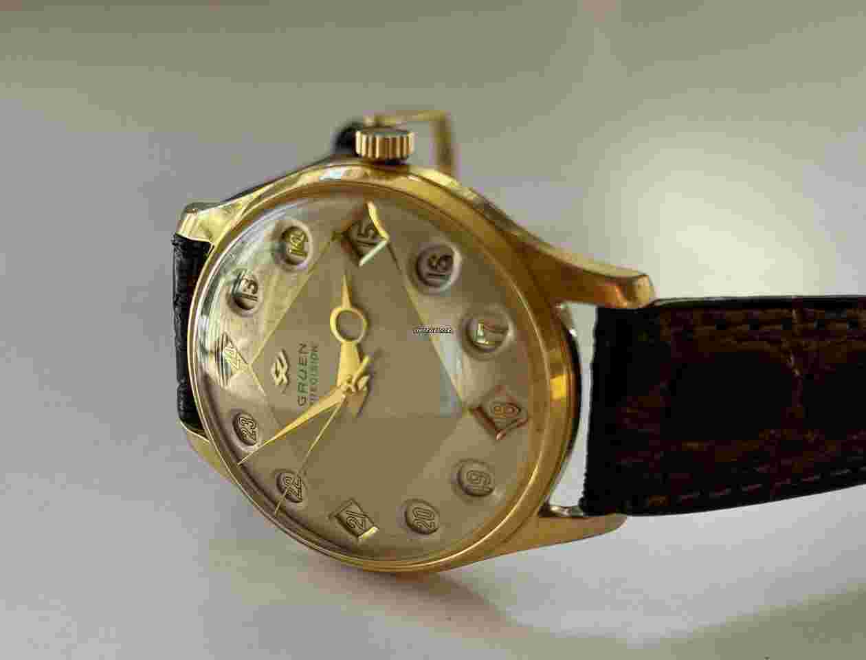 Gruen Precision
Airflight Pilot GMT Jumping Hours TwoTone Dial Cal510RSS Gold Capped Vintage SW