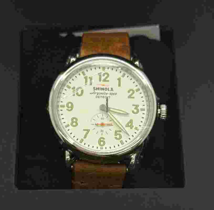 Shinola
The Runwell 41mm White Dial Tan Leather Strap Watch S0120282832