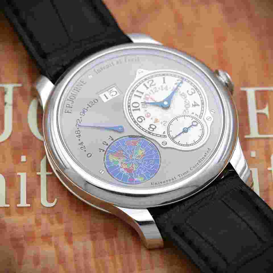 F.P.Journe
UTC (Universal Time Coordinated) in Platinum