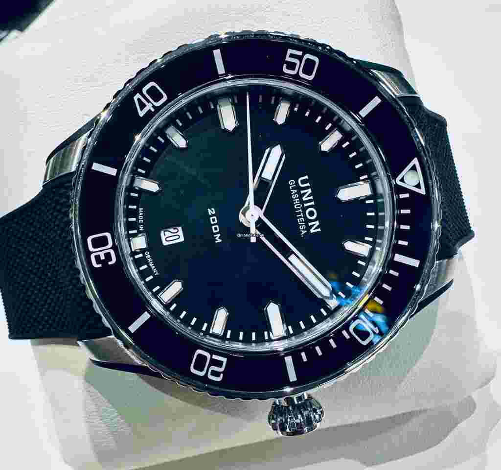 Union Glashütte Belisar
Ungetragene Belisar Datum Sport (Vorgänger Zifferblattversion)