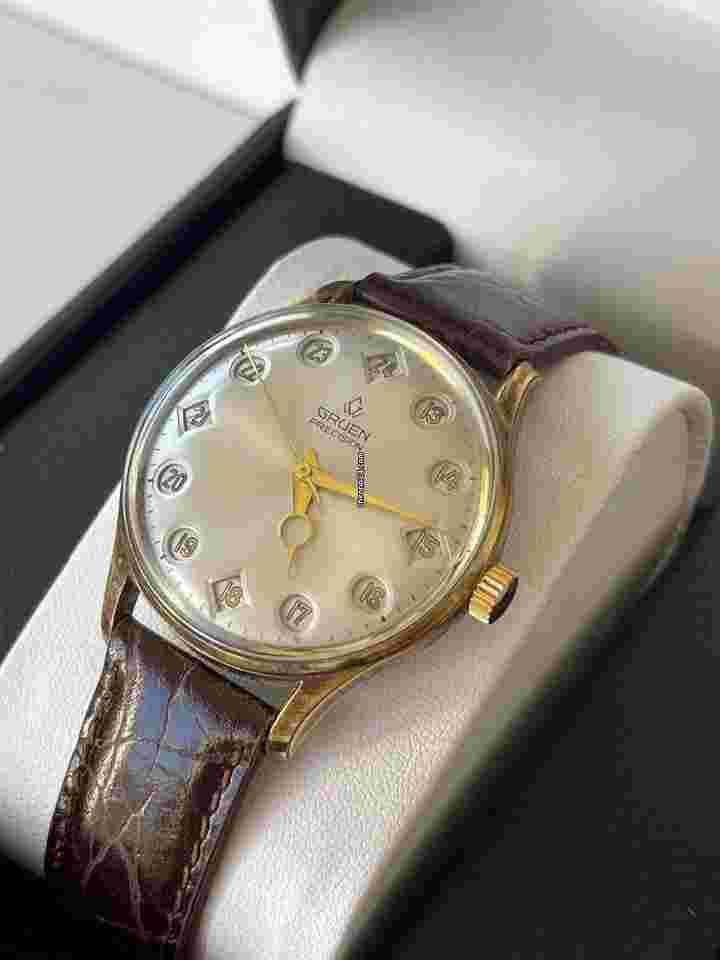 Gruen Precision
Airflight Pilot GMT Jumping Hours Cal510RSS Gold Capped Vintage Swiss Made