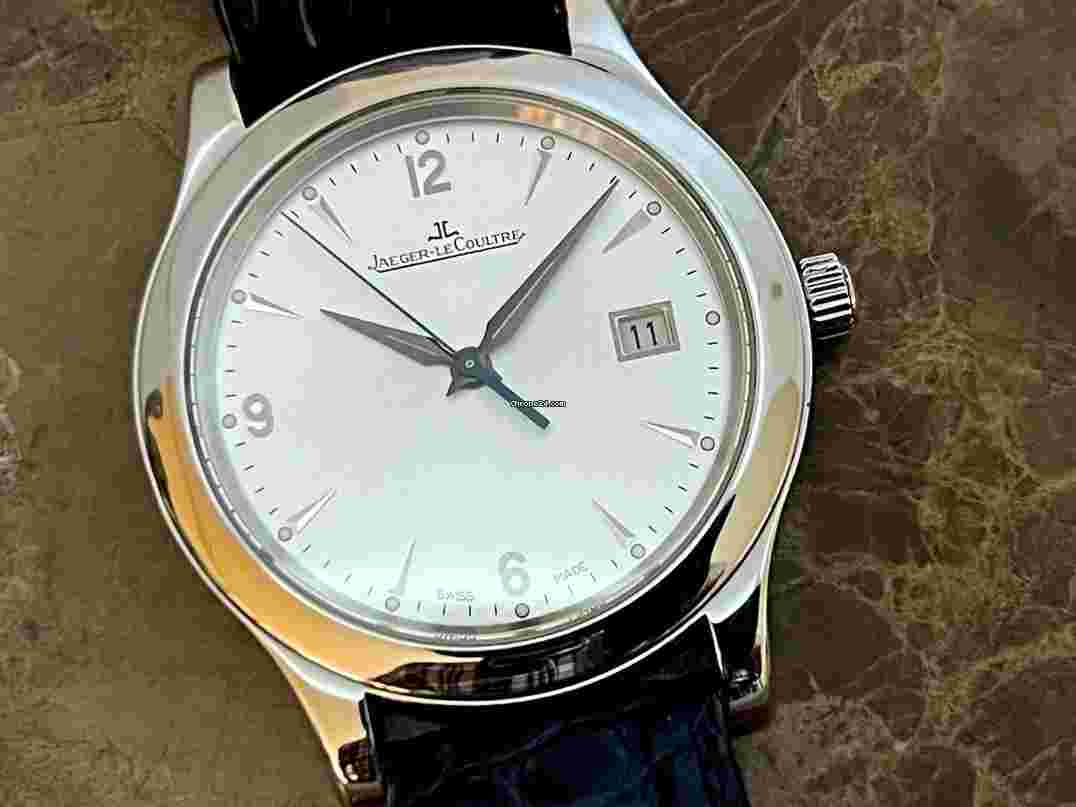 Jaeger-LeCoultre Master Control Date
40mm Automatic Silver Dial with JLC Box and Papers