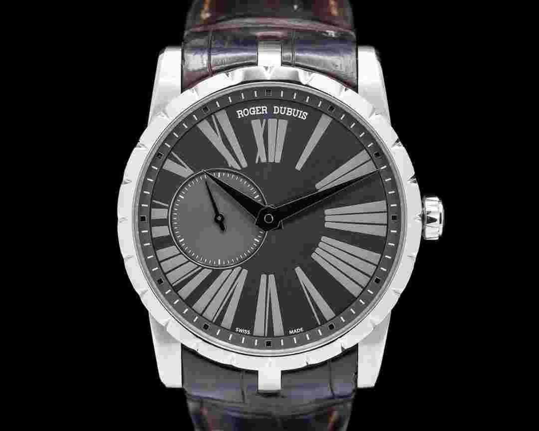 Roger Dubuis Excalibur
42 Micro-Rotor Automatic SS / SS