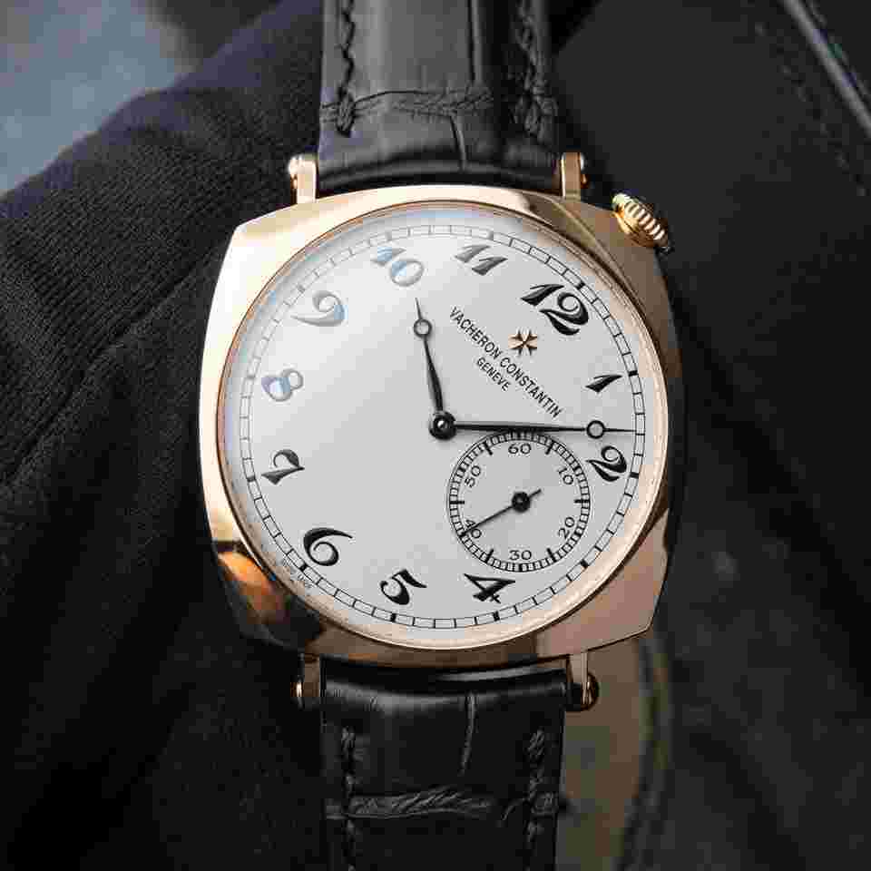 Vacheron Constantin Historiques
American 1921 36.5 Rose Gold Leather Set 1100S