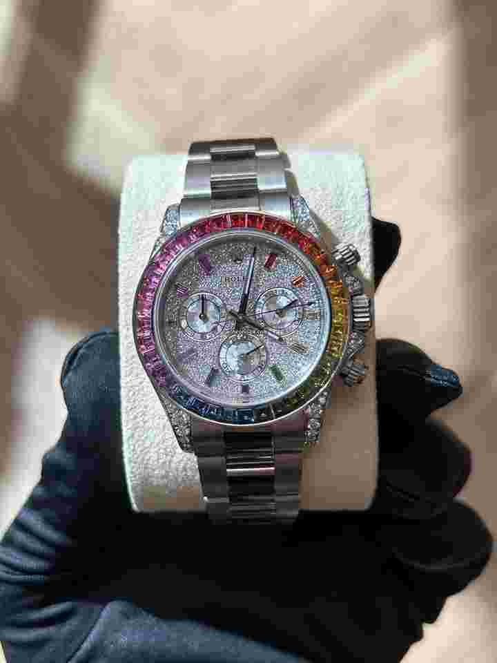 Rolex Daytona
Rainbow 2022 Rolex Daytona White Gold Pave Dial Raindbow Bezel