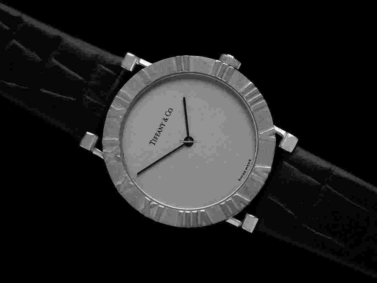 Tiffany Atlas
Mens Midsize Unisex Watch - Sterling Silver