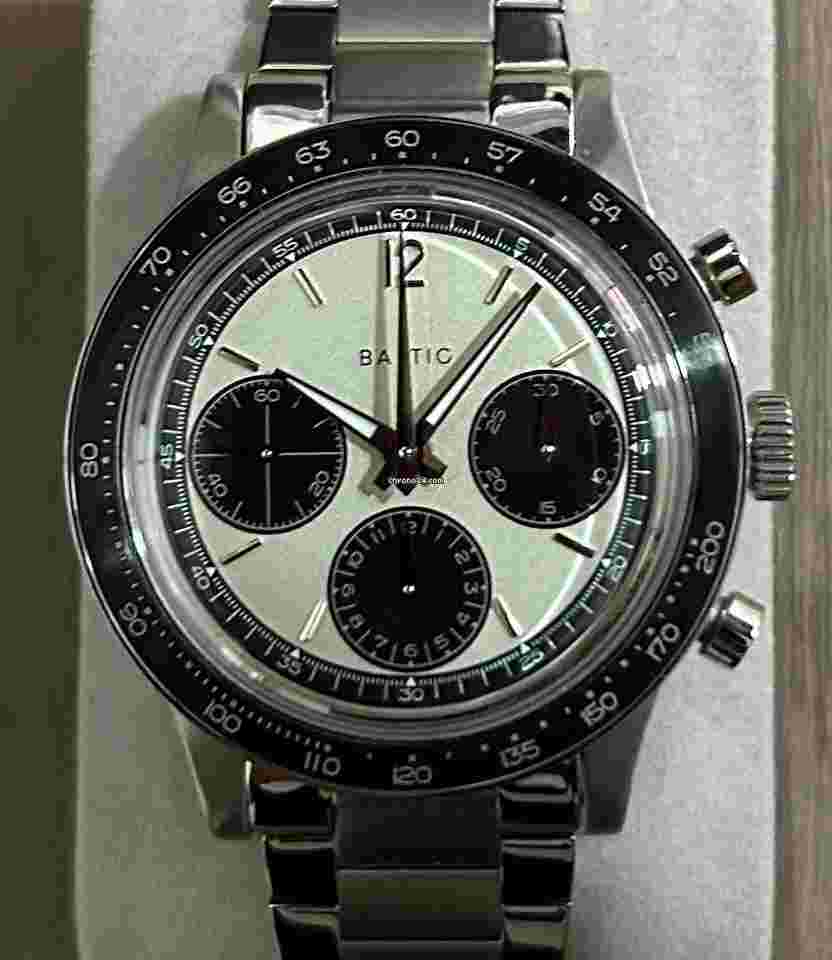 Baltic
Tricompax Panda Chronograph