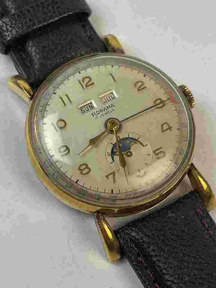 Rodano Triple Calendar Moon Phase Ref. 4190B 17 Jewels Two Tone Dial Vintage 1951 Swiss Made