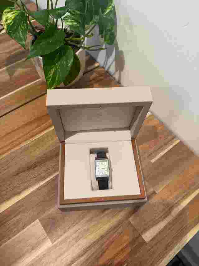 Jaeger-LeCoultre Grande Reverso Ultra Thin Very Good • Box & Papers • New Strap • Original JLC Clasp
