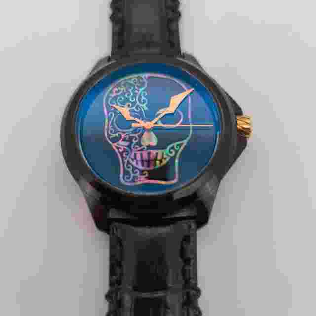 Artya Mother of Pearl Skull 1/1