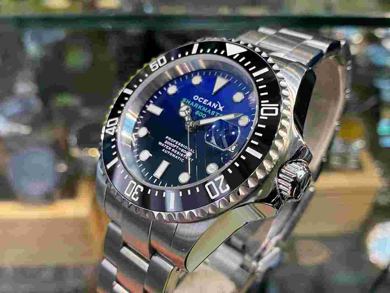 OceanX Sharkmaster 600 Automatic Men's Diver Watch 44mm Blue Dial SMS600-12 Brand New never worn