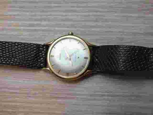 Omega Constellation pre-constellation 2648 Calibre 352 "Bumper" agujas dauphine oro Helvetia