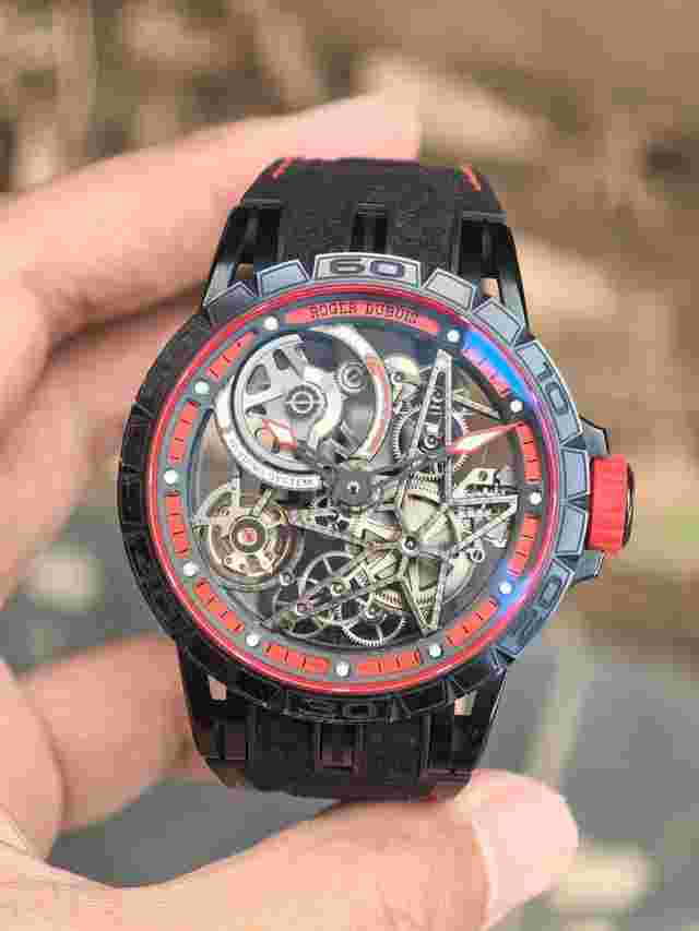 Roger Dubuis Excalibur Spider Pirelli – Automatic Skeleton Excalibur