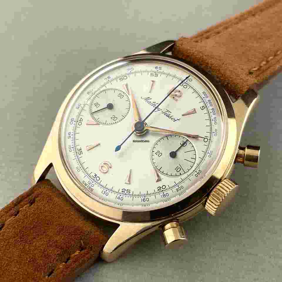 Mathey-Tissot
Rare 1950s 18K Rose Gold Valjoux 23 Chronograph