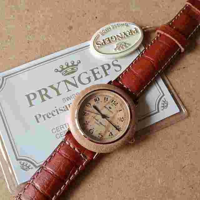 Pryngeps Mastro Geppetto Quartz Wooden Case/Gold Plated Base YG Vintage 90 NOS Wood print dial with black graphics and hands